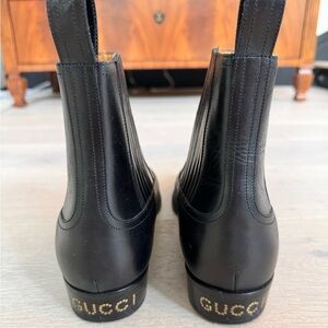 Men’s Gucci Boots size 9